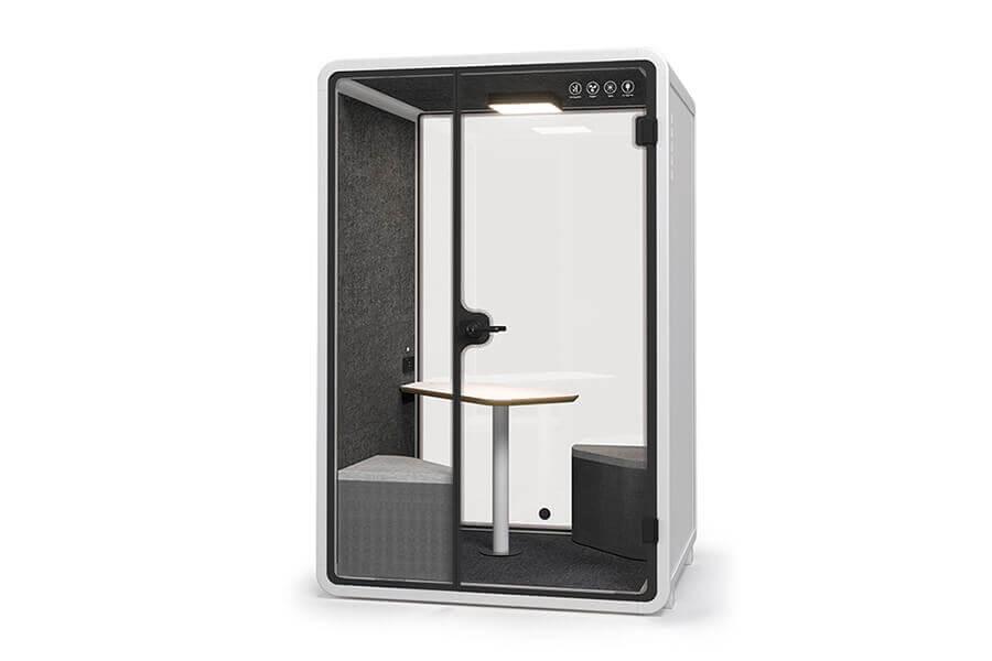 Enhancing the Hybrid Workplace: 3 Essential Steps with Soundproof Pods for Offices